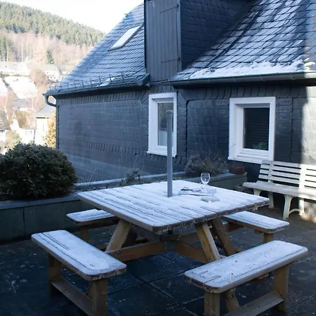 Bergfreiheit 48 *